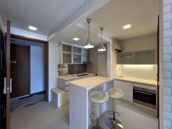 RV Suites (D10), Apartment #596275481